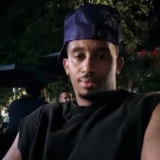 Rudy Linares's Instagram, Twitter & Facebook