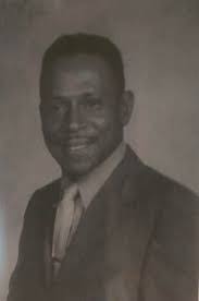 Reggie Holley's Instagram, Twitter & Facebook