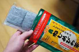 海外で現金を持ち運ぶときは ねじめびわ茶 の袋に入れるべき ジャグラー酒田しんご Official Website