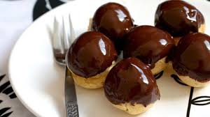 Profiterol için malzemeler hamuru için 1 su bardağı un 100 gr … çok zahmetli gibi görünen ama çok basit ve müthiş sunumlar yapabileceğiniz profiterol tarifini sizler için hazırladım. Saglikli Lezzet Diyet Profiterol Tarifi