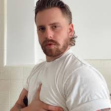 my eyes are down here