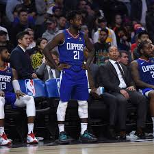 Use a wire brush, steel wool, or toothbrush to remove the hair stuck in the blades. Nba Playoffs Los Angeles Clippers Um George Und Leonard Raus Hame Gross