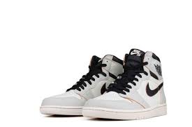 Air Jordan 1 Retro High Og Defiant Sb Nyc To Paris Air Jordans Jordan 1 Retro High Jordans