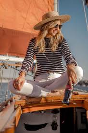 This thread is to be used for all finished artwork done by the nautica clan. Bella Striped Sweater Bohme Sailing Outfit Boating Outfit Nautical Fashion