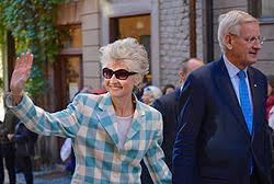 And, since 1998, to anna maria corazza. Carl Bildt Wikipedia