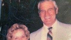 Pro golfer Kenny Knox pens tribute to his Mom and Papa John