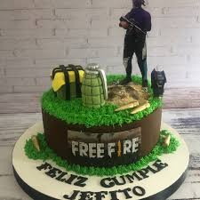 Players freely choose their starting point with their parachute and aim to stay in the safe zone for as long as possible. Cakery Pastel Sorpresa Freefire Cake Quien