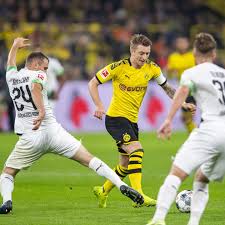 Check spelling or type a new query. Dfb Pokal Runde 2 So Sehen Sie Partien Im Tv Oder Livestream Stern De