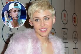Miley Cyrus aconseja a Bieber: "Tienes dinero suficiente para asegurar el  no meterte en líos"