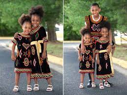 Toghu Les Enfants En Tenue Traditionnelle Cameroun 2 Traditional African Clothing African Clothing African Fashion Women