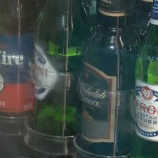 This includes premises such as bars, restaurants, lounges and night clubs, although there are no restrictions in the lla on the type of business that can apply for a liquor sales licence. Tennessee Restaurant Owners Want To See To Go Alcohol Sales Become Permanent Wcyb