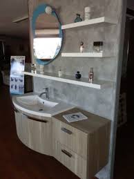 I modelli compab sono ideati e realizzati per le vere esigenze delle abitazioni di oggi, dove anche la stanza dedicata al bagno risulta essere l'espressione della personalità di chi si presta da arredarla secondo i propri gusti. Compab B201 Laminato Arredamenti Provincia Di Pavia E Milano Cucine Arredo3 Napol Tomasella Moretti Compact Samoa E Altri
