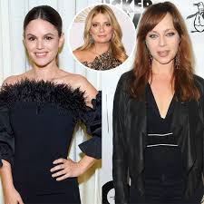 Mischa barton reflected on feeling pressure to lose her virginity during the o.c. being a virgin at the time in that context made me feel like a fraud. Rachel Bilson Melinda Clarke Sound Off On Mischa S O C Claims E Online