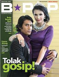 Maybe you would like to learn more about one of these? Wow Gambar Rozita Che Wan Berpeluk Dengan Lelaki Muda Mpp Online