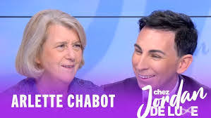 Shirley Marek's Instagram, Twitter & Facebook