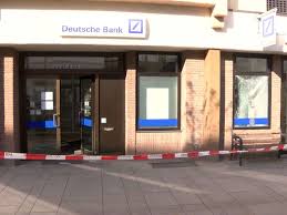 Find your nearby deutsche bank : Geldautomaten In Verden Und Bunde Gesprengt Dritte Tat In Goslar Niedersachsen