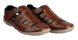They offer comfortable sneakers and sports shoes for men and women, that what's best about this brand is that it sells its merchandise via online stores and retail outlets in india. Top 10 Sandals Brands In India For Men And Women In 2021