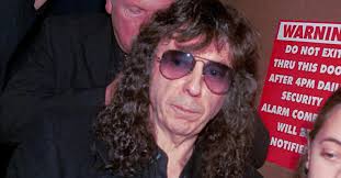 Mor el productor musical Philip Spector, que va revolucionar el so de la  música pop