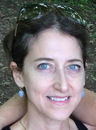 Lisa Krohn's Instagram, Twitter & Facebook