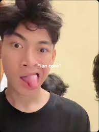 Me Core Ian Gallagher