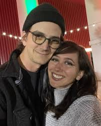 Esther Bent (@bent_fingerz) • Instagram photos and videos