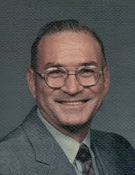 Bobbie Dye's Instagram, Twitter & Facebook