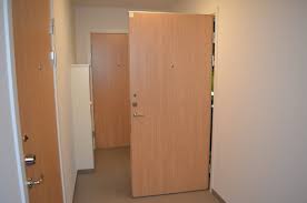 Brister i lägenhet: ”Vi blir inte tagna på allvar”