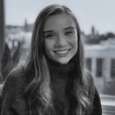 Emily Boynton's Instagram, Twitter & Facebook