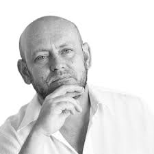 Descomemoração e Liberdade