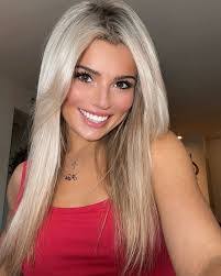 Kila Jones's Instagram, Twitter & Facebook