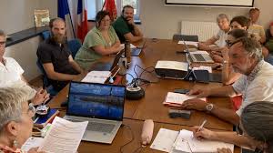 Photo Saint-Jean-le-Thomas. Le conseil municipal vote les subventions ...
