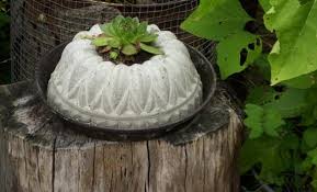 Beton ist ein werkstoff, den viele nur vom bau kennen. Moderne Und Inspirierende Gartendeko Aus Beton Freshouse