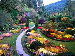 Historic Downtown Butchart Gardens In Victoria Bc Canada Butchart Gardens Botanical Gardens Near Me Most Beautiful Gardens