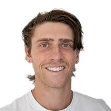 Andrew Sucre's Instagram, Twitter & Facebook