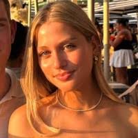 Jemma Carroll's Instagram, Twitter & Facebook