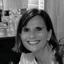 Je suis PNC chez easyJet depuis 6 ans et 10 mois, basé dans la magnifique  base de Paris-Orly. Le 18 janvier 2025, j'ai effectué mon dernier vol en  tant que PNC lors