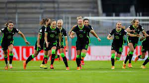 Offizieller account der #vflwolfsburgfrauen #wölfinnen @vfl_wolfsburg norwegischer gegner in der königsklasse: Vfl Wolfsburg Frauen Mal Eben Die Champions League Gewinnen