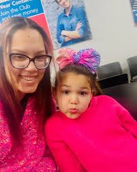 Eloise Lynn (@poolprincess19) • Instagram photos and videos