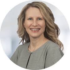 Jennie Massey's Instagram, Twitter & Facebook