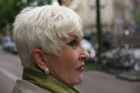 Linda Jones Austin appreciated the beauty of the Santa Cruz Mountains