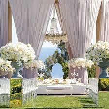 Mar 08, 2019 · streamers: Luxury Wedding Decor Ideas Every Bride Dreams Of Wedding Estates