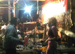 Namun ternyata ada fungsi musik tradisional lain selain sebagai hiburan. 6 Fungsi Musik Daerah Bagi Masyarakat Dan Contohnya Seni Budayaku