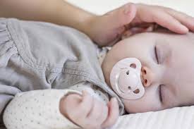 أعراض لا يجب تجاهلها بعد سقوط الرضيع مجلة الجميلة