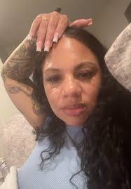 Whitney Lott's Instagram, Twitter & Facebook