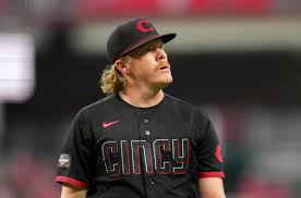 Game 36: Reds at Cubs (7:40 PM ET) - Abbott vs. Taillon