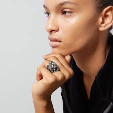 Gold ring discount lion head