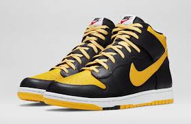 More Nike Dunks That Look Like Air Jordans Nike Dunks Nike Water Shoes Running Shoes Nike