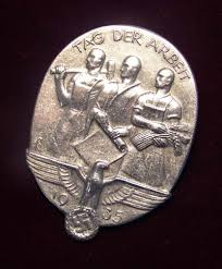 Weitere einzelheiten im angebot des verkäufers. Tag Der Arbeit 1935 Day Of Work Aluminium Badge