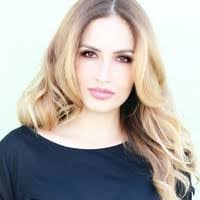 Ellie Perez's Instagram, Twitter & Facebook