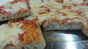 Ingredienti per 4 pizze tonde: Pizza Con Lievito Madre Youtube